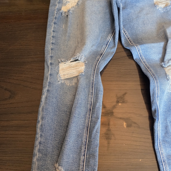 Wax Jean Blue Distressed Ankle Jeans Size 20 - Picture 2 of 6